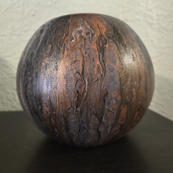 HANDCRAFTED Upcycled Glass Artwork HANDPAINTED Tabletop ART Decor Round Vase - Picture 10 of 17